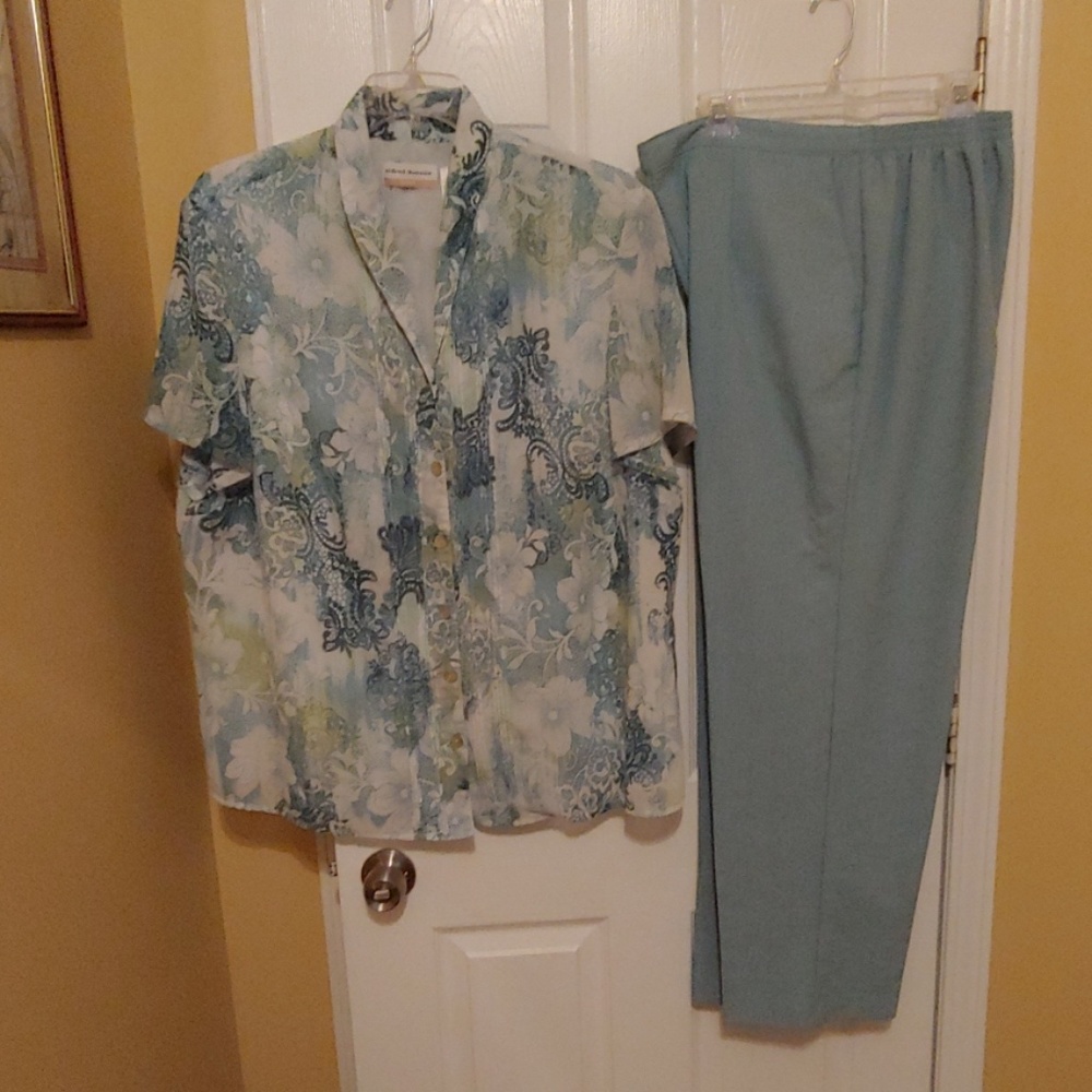 Alfred Dunner Pant Set Outfit!